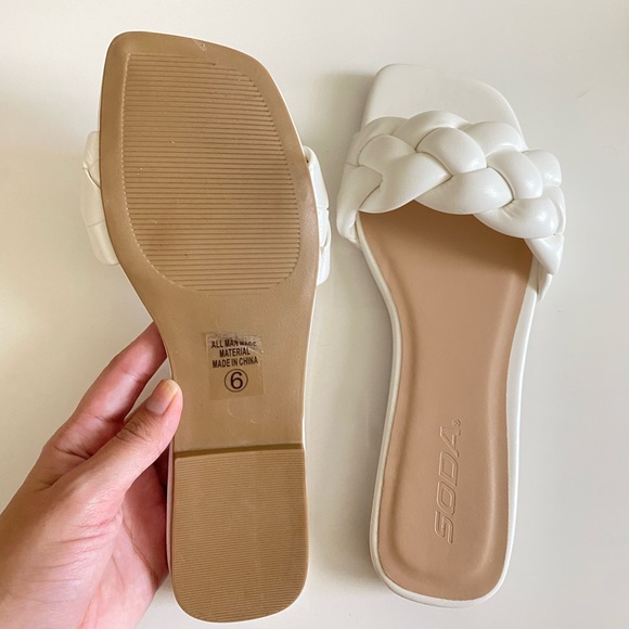Pretty White Sandals - Picture 7 of 7
